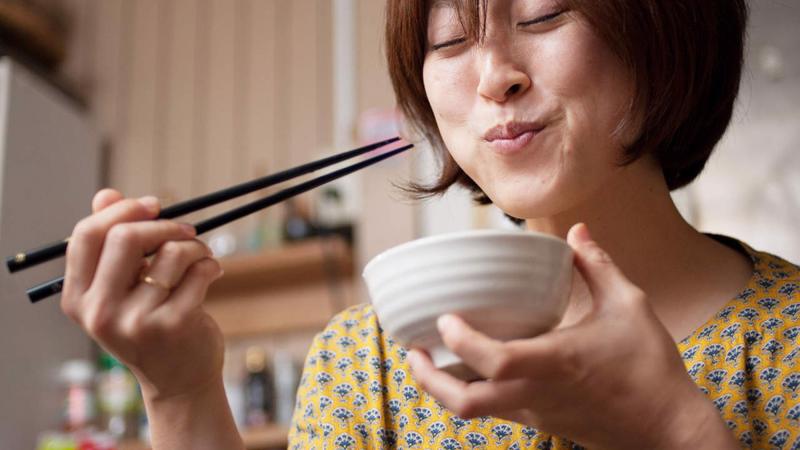 10 bí quyết ăn uống giúp giảm mỡ bụng nhanh, hiệu quả